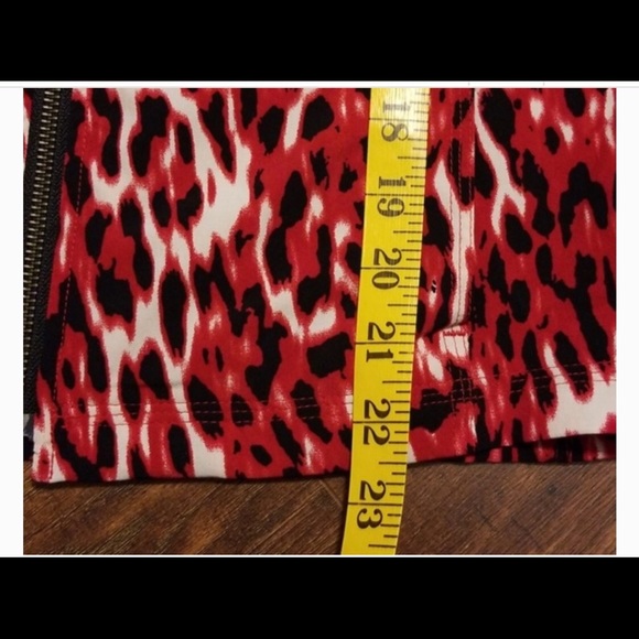 Zenergy by Chico’s Red Animal Print Jacket Full Zip Sz 4 (zenergy Sz 0) - Picture 6 of 8